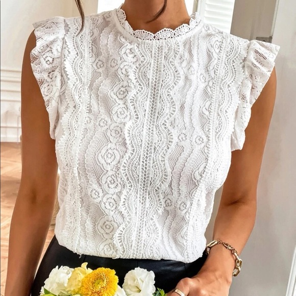 Black butterfly sleeve lace blouse - Picture 11 of 12